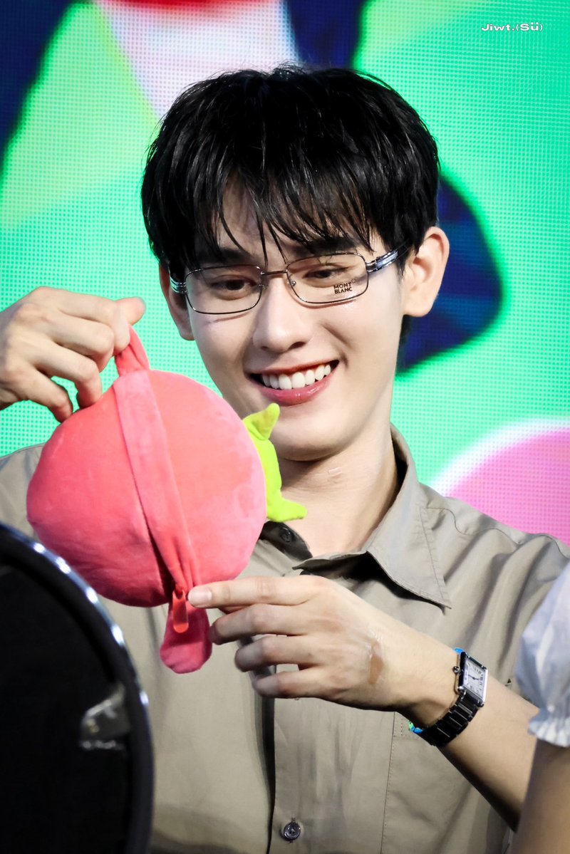 ซีที่แปลว่าทะเล🫧 tweet media