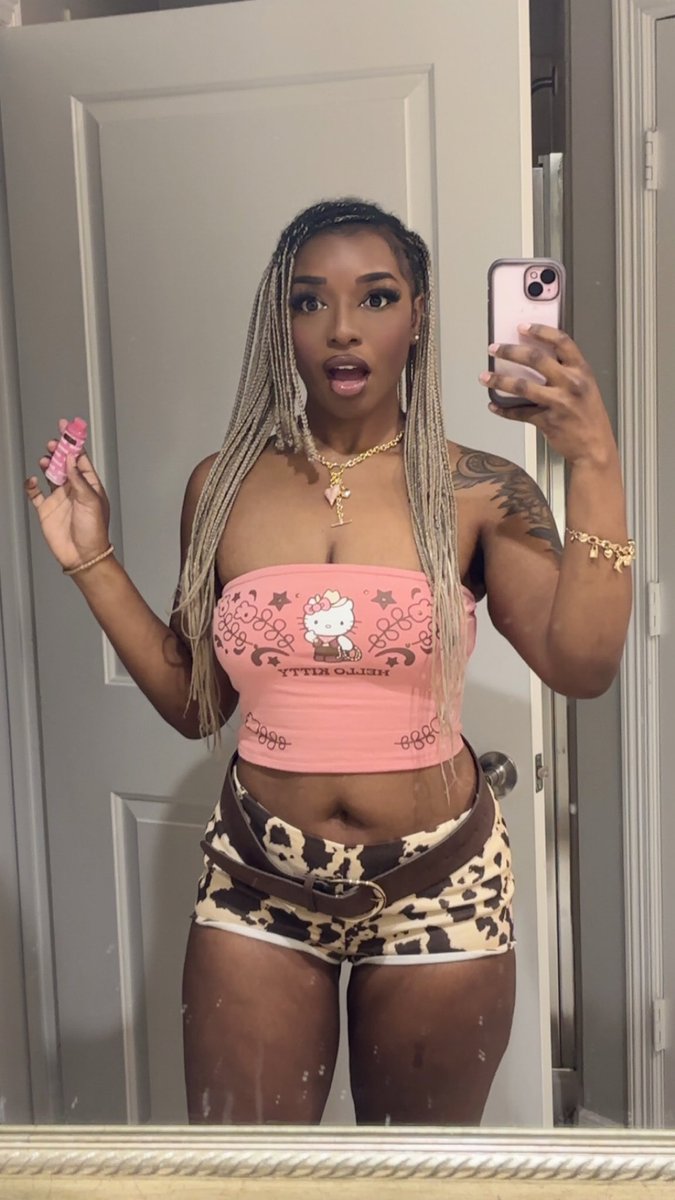 NYX ✧˖° tweet media