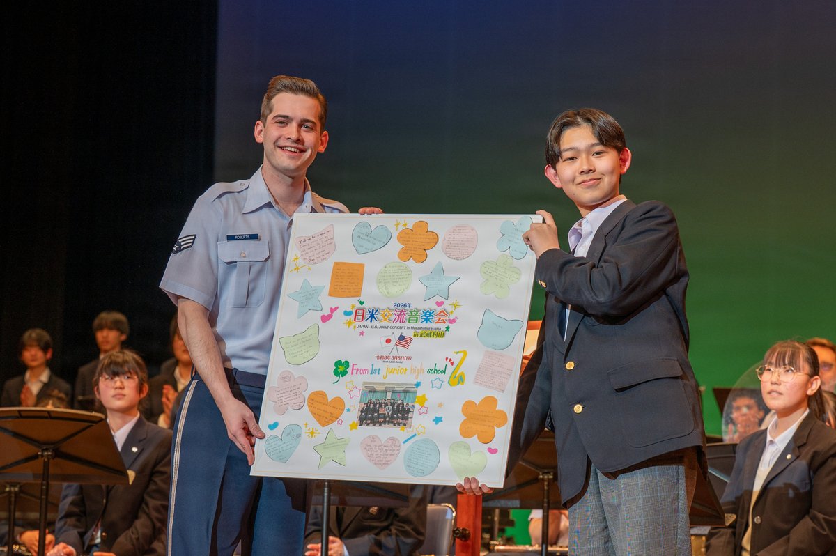 Yokota Air Base tweet media