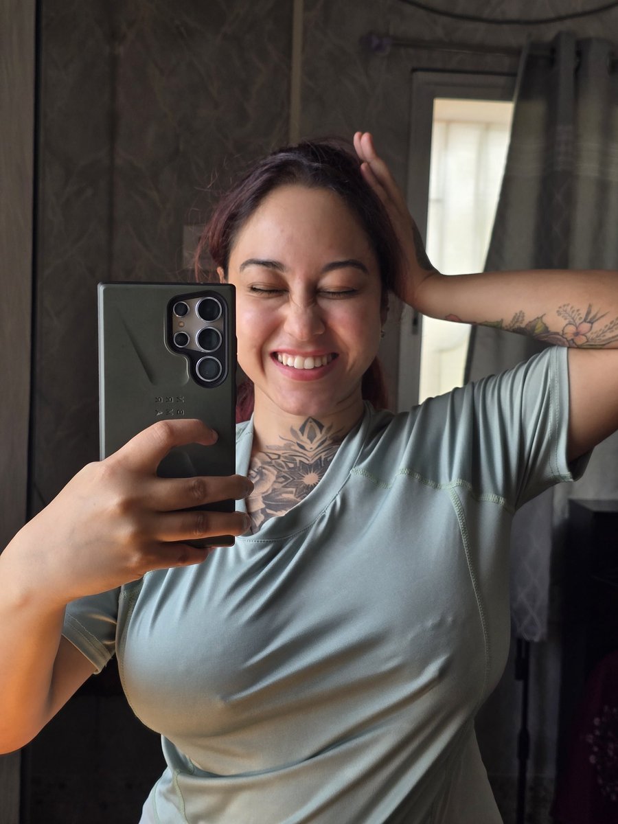28 on 28 March 🎂✨️🎊