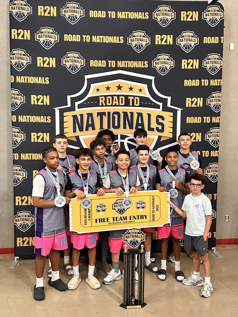 Eli_Ikemba's tweet photo. Showtime Elite: 5-1 in the Ice Breaker National Qualifier in Round Rock. Won 1st place in the Gold bracket!
@AbernathyHoops @CoachThomp @CoachWhiteDB1
@806hsscmedia
@GradyMajors @TravisBranham_
@Cassidy_Rob @BenjaminGolan @raj_manjrekar
@NextUpRecruits @TRecruitedFilm
@PrepHoops https://t.co/rCCH7IP5pM