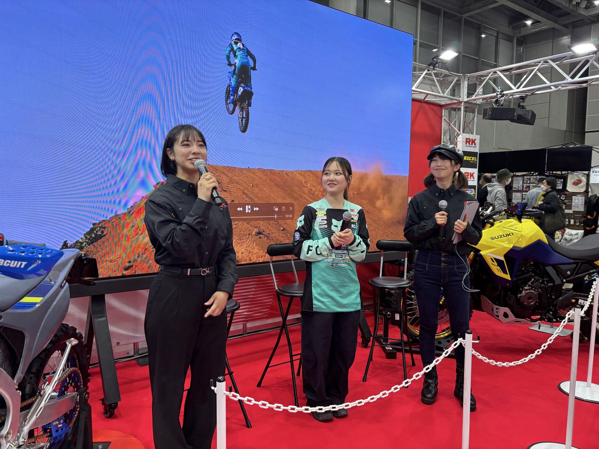 JmxPromotion tweet media