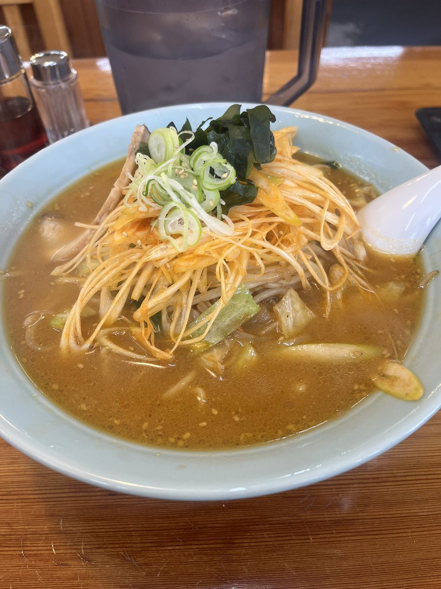 麺.コム tweet media