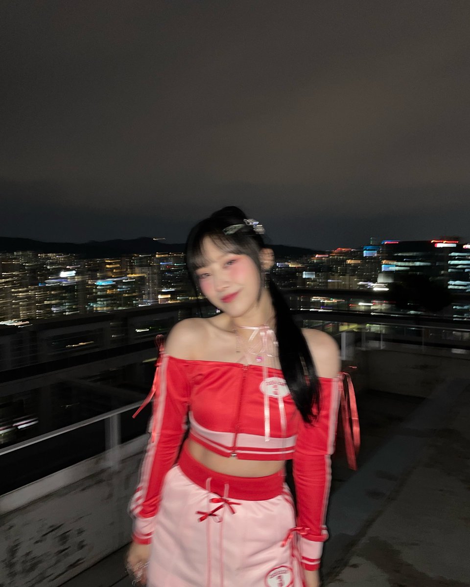 HaSeul Bot tweet media