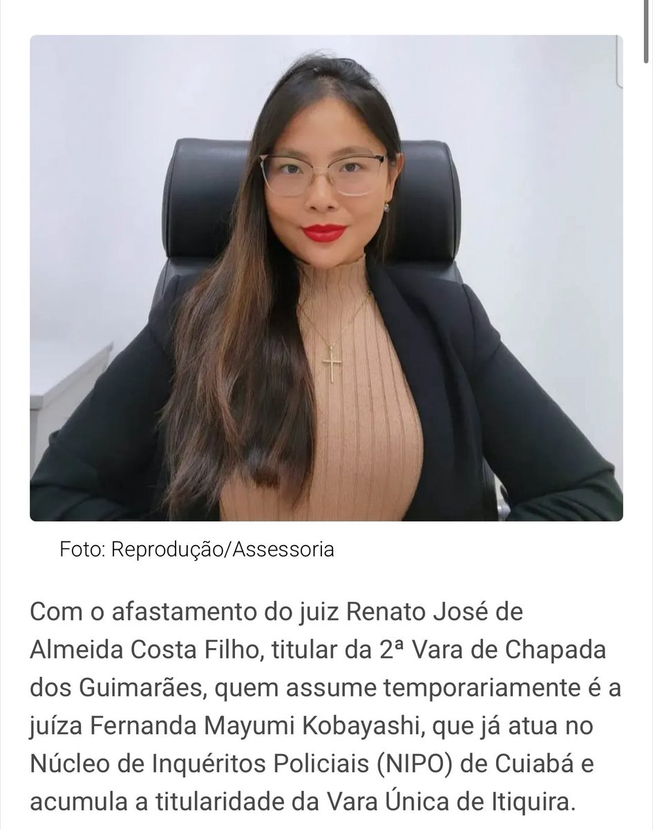Essa aqui é a juíza Fernanda Mayumi Kobayashi, que mesmo diante de todas as provas, mesmo ela ameaçando estvprvr pessoas, mesmo mandando homens irem PESSOALMENTE na casa dos protetores ameaçar de m0rt3 e jogar rojão na casa deles pra tentar m4t4r os animais, ela SOLTOU os dois.