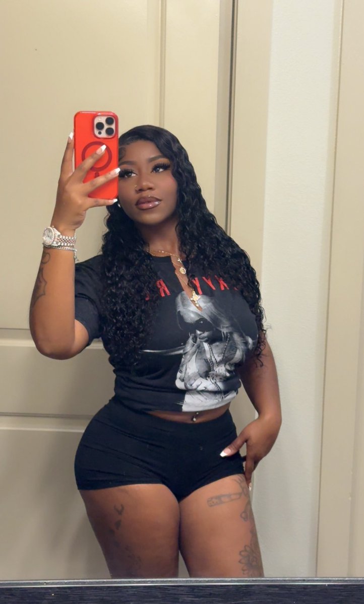 China Lee tweet media