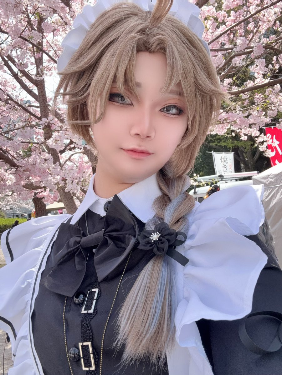 莉於那 tweet media