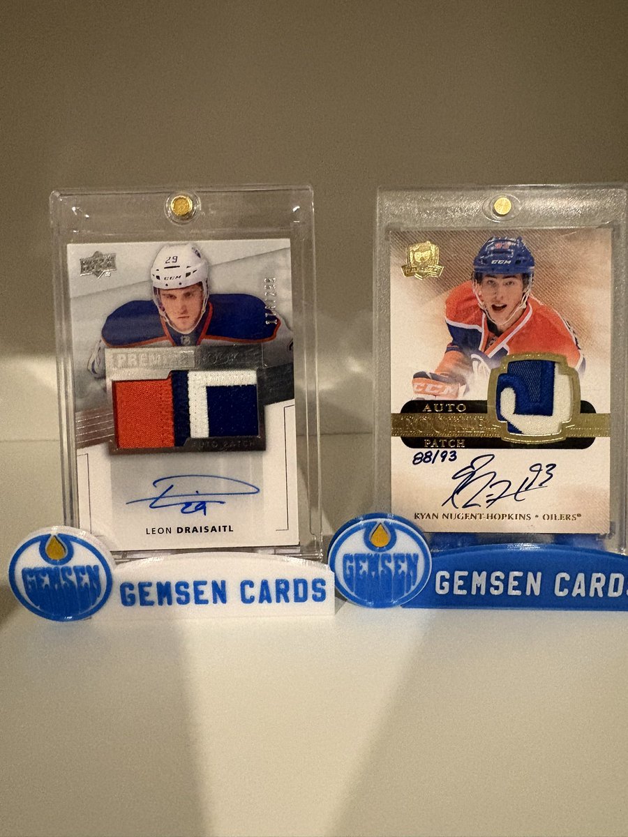 Jeff_Jensen7's tweet photo. Absolute nuke of a Mailday from the one and only #stackfather @danvincent78 himself. 2 beautiful RPA’s to start the oil pc up again after some financial struggles and the moving of the pc. He was gracious enough to include a ton of beautiful extras. Dan never ceases to amaze me. https://t.co/bH15E7Z8mB