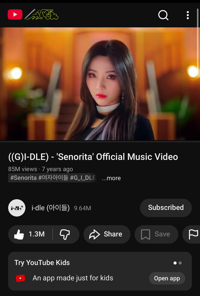 ☾moonscatters* tweet media