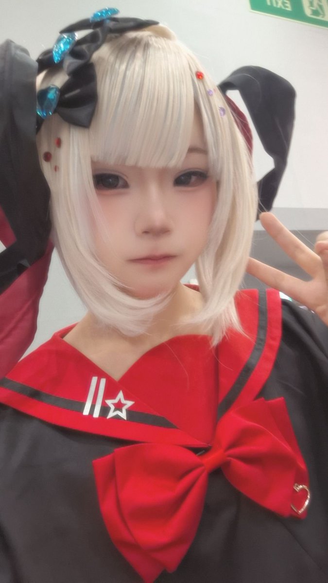 100g_100_'s tweet photo. DJ부스에 잇어요 https://t.co/AL5reFyo4e
