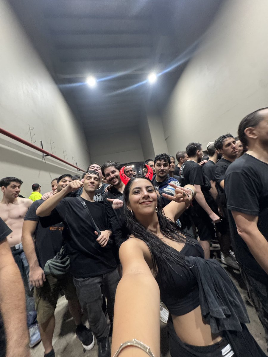 Valen Kavata tweet media