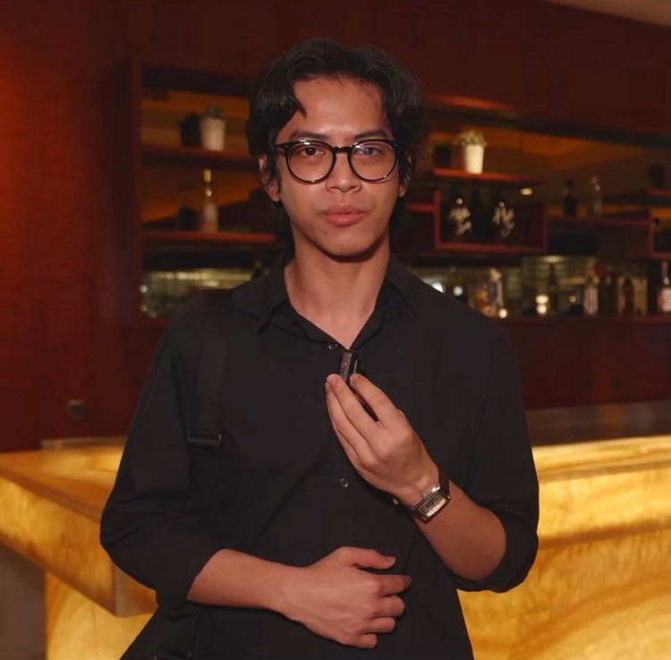 #BahagiaBarengNaWilla di Bioskop Sekarang! tweet media