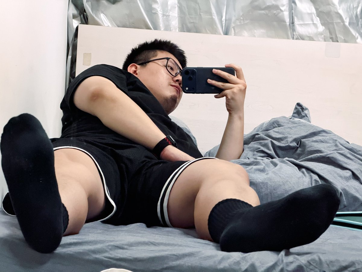 很大很大的二白 tweet media