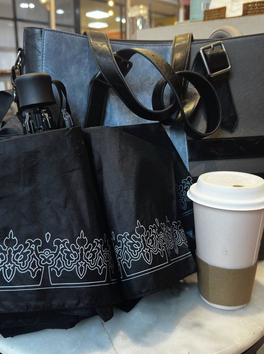 elise ₊˚𓇼🐚 tweet media