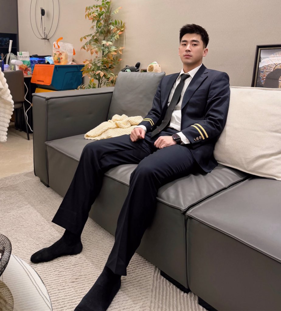 AVIATION BOYS✈️ tweet media