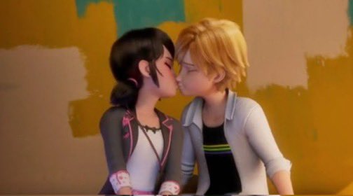 giu 💭 tweet media