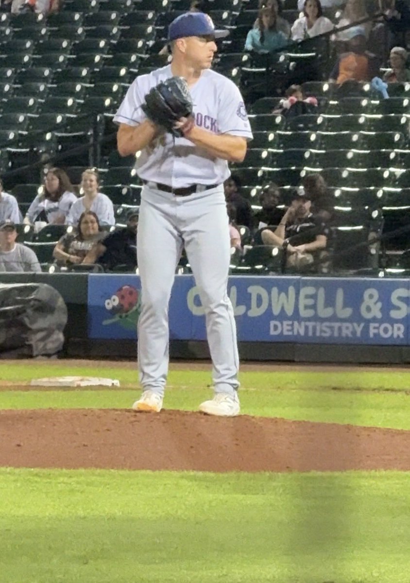 Eyes on the Ball tweet media