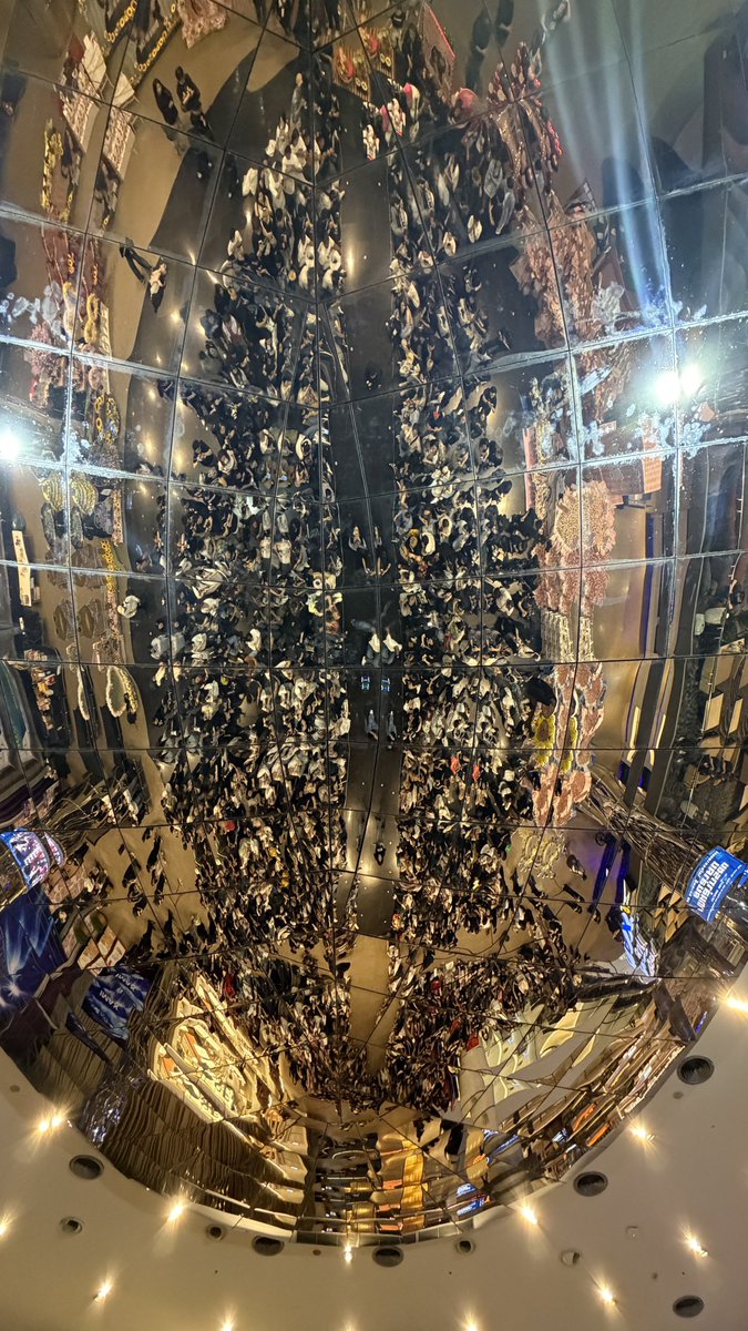 BROKEN (Of) LOVE หัวใจช้ำรัก tweet media