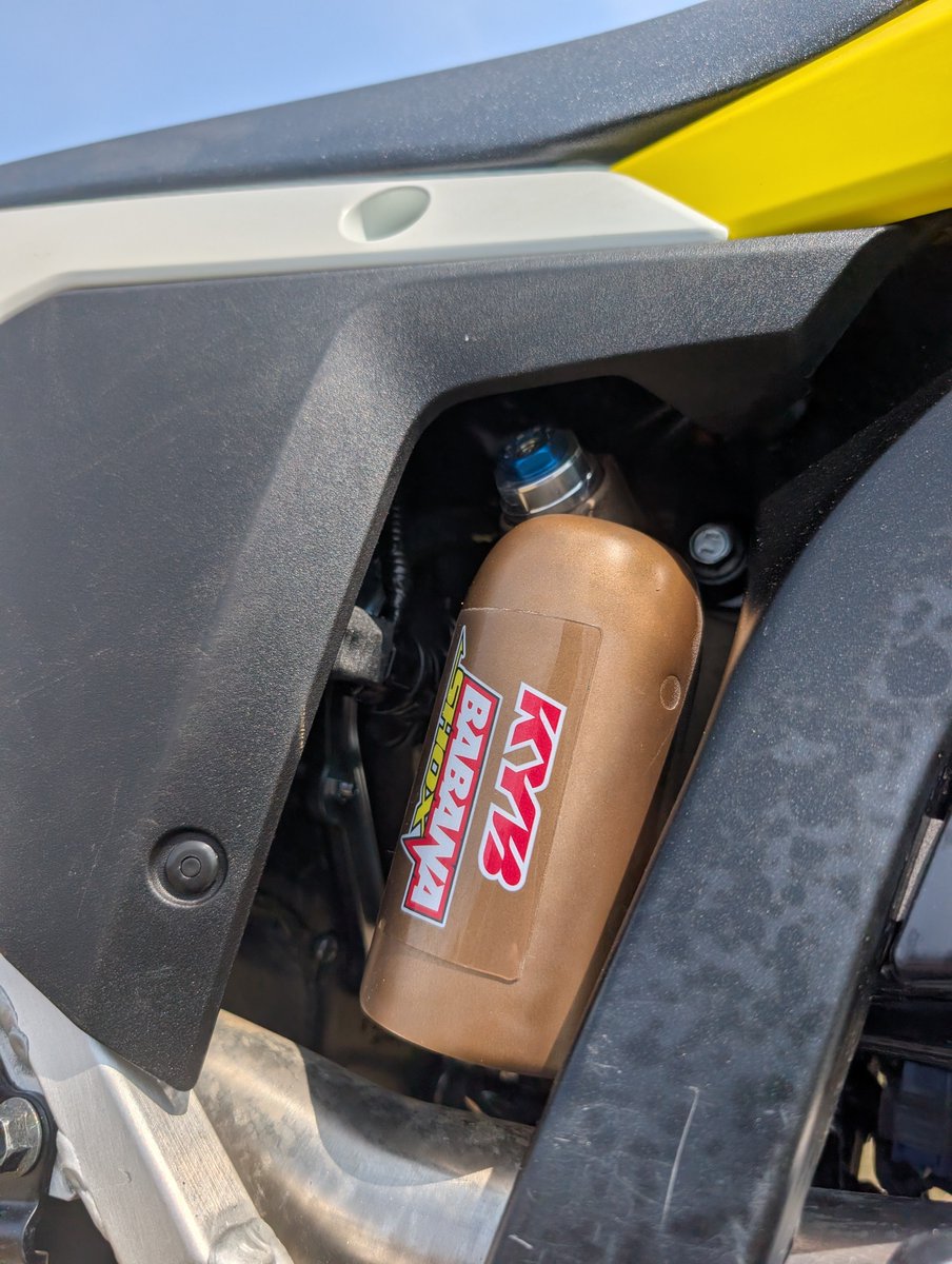 サカオニの広告投稿サイト tweet media