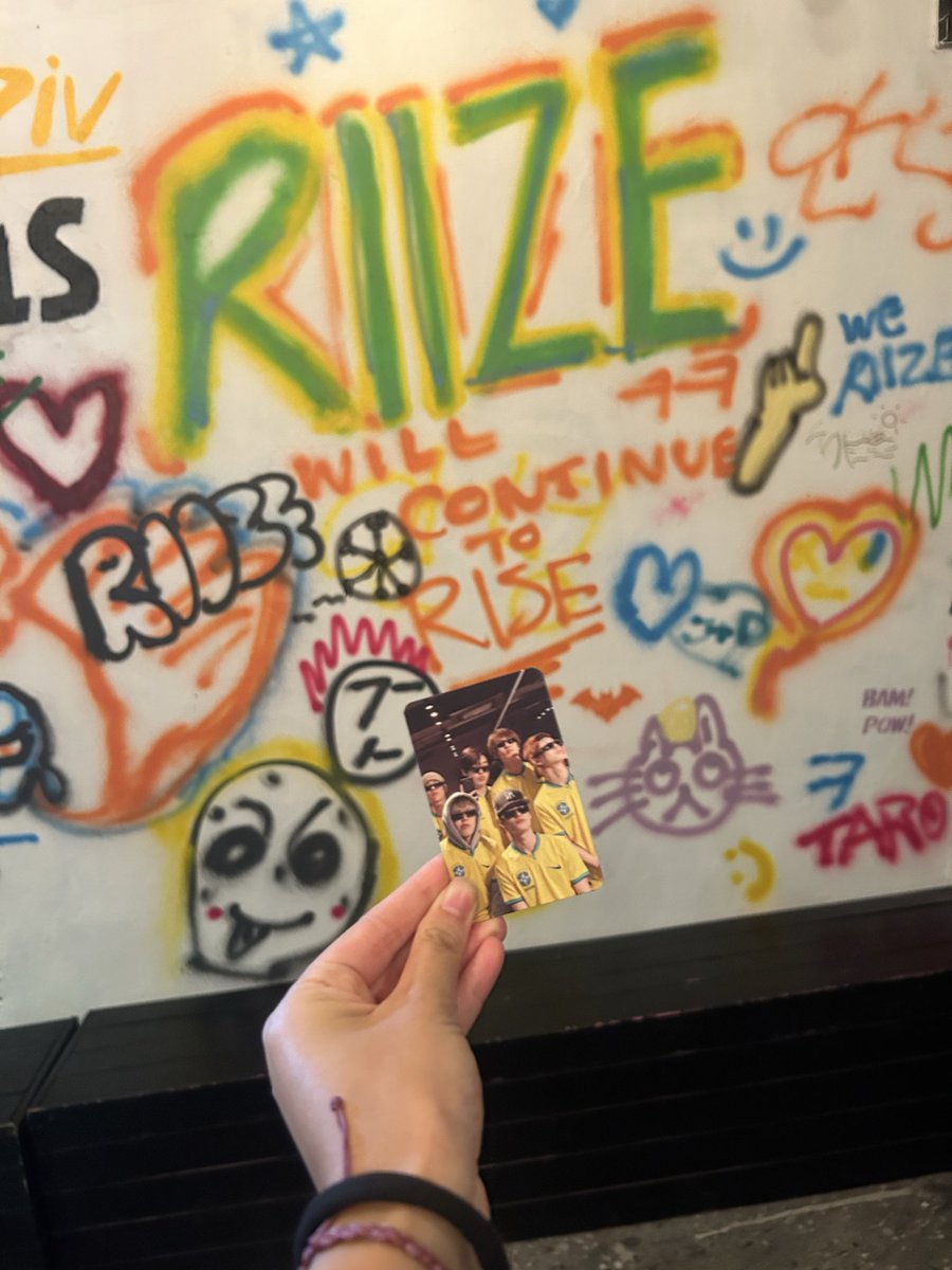 vivi. VIU O RIIZE tweet media