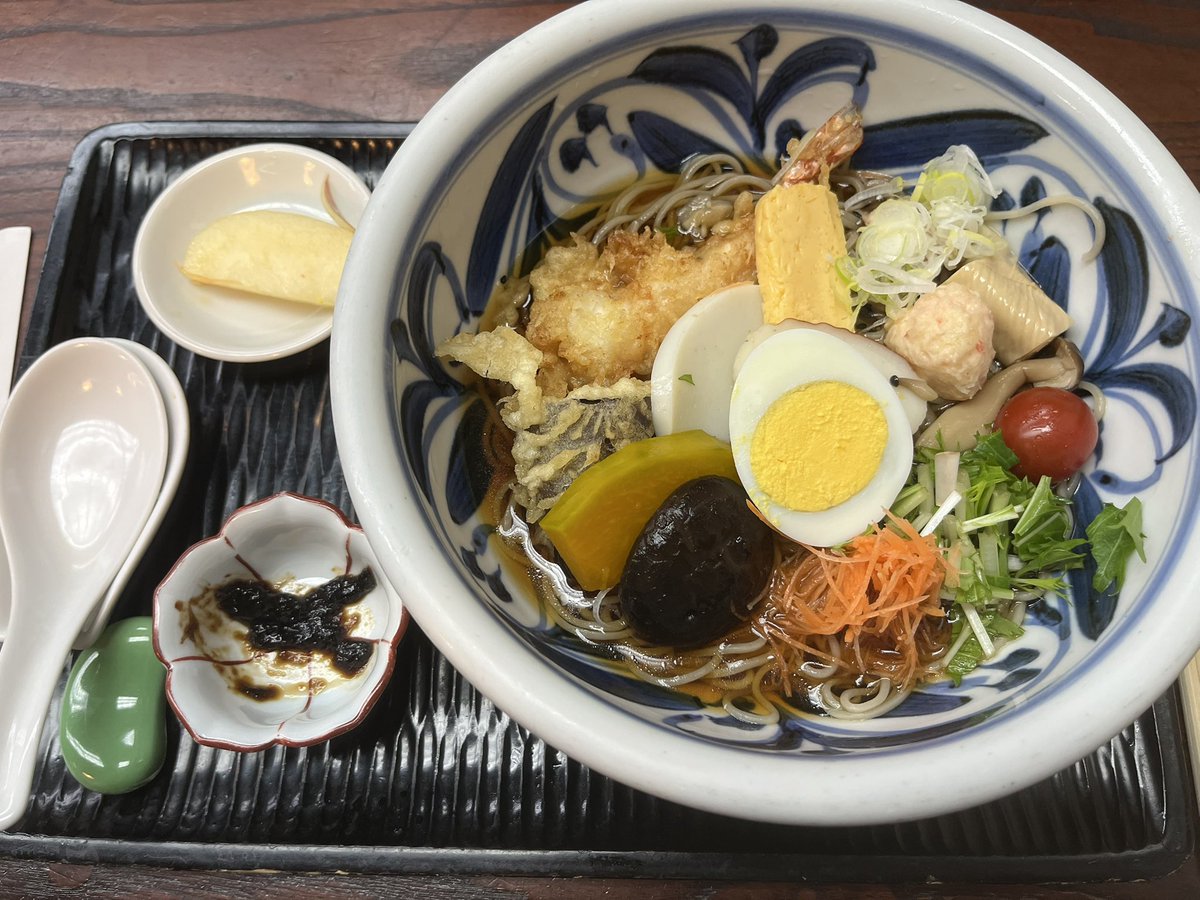 だいこんあし tweet media