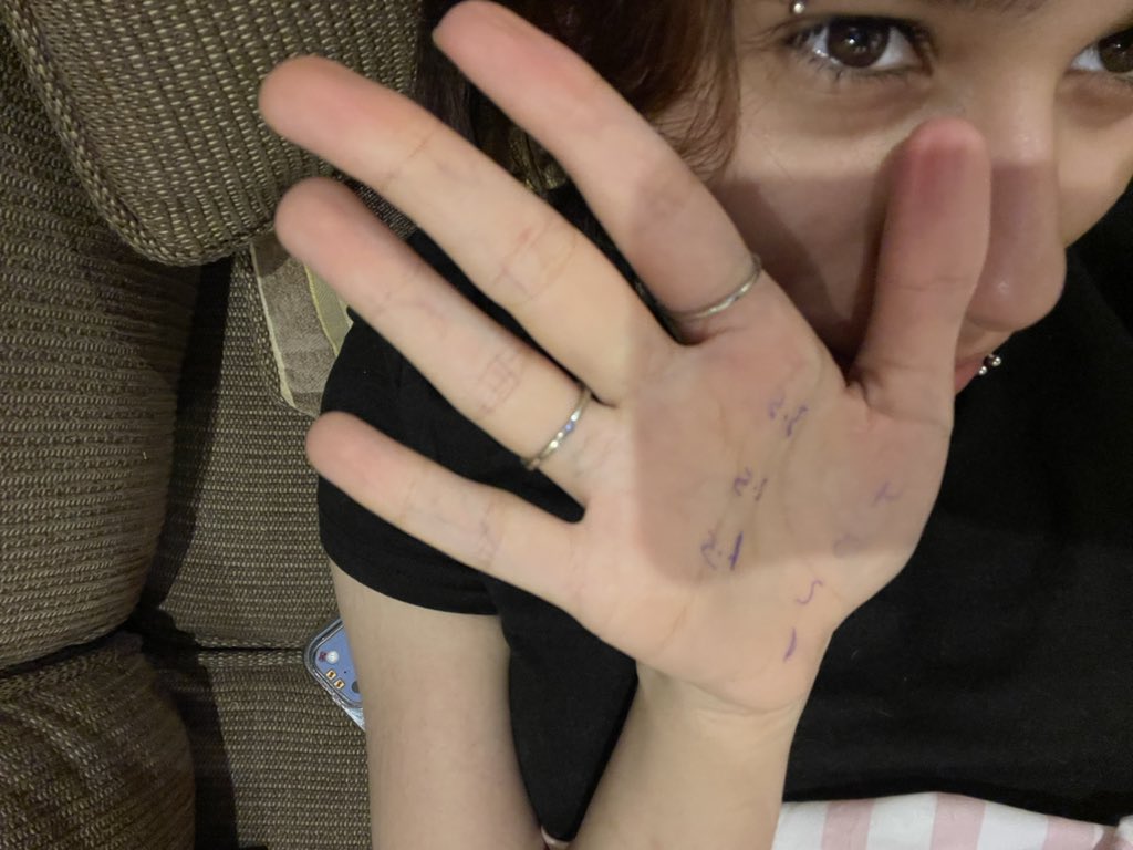 구미호 Loba tweet media