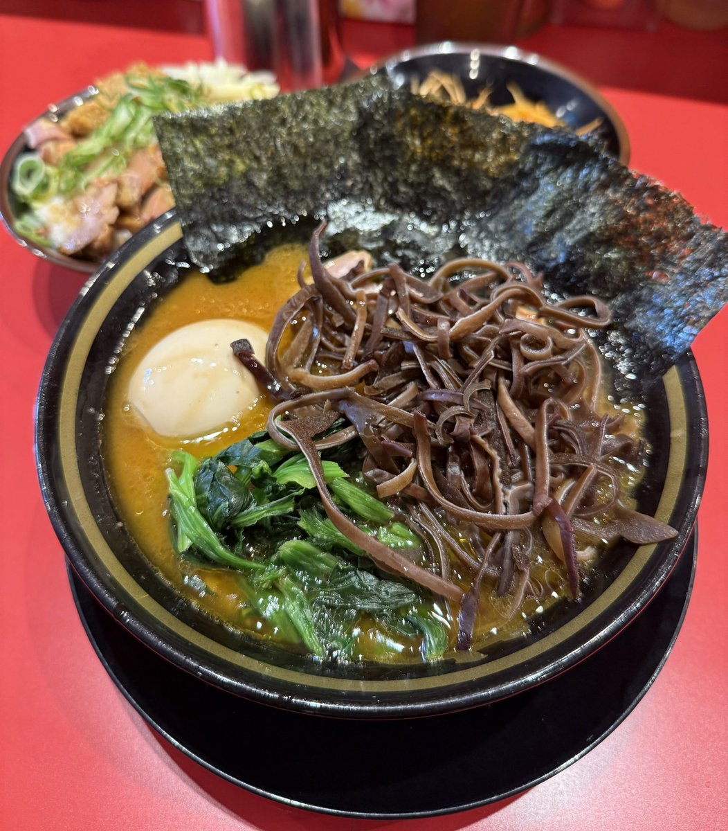 metal kyokyon tweet media