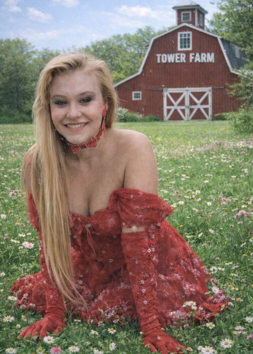 Samantha Thomas tweet media