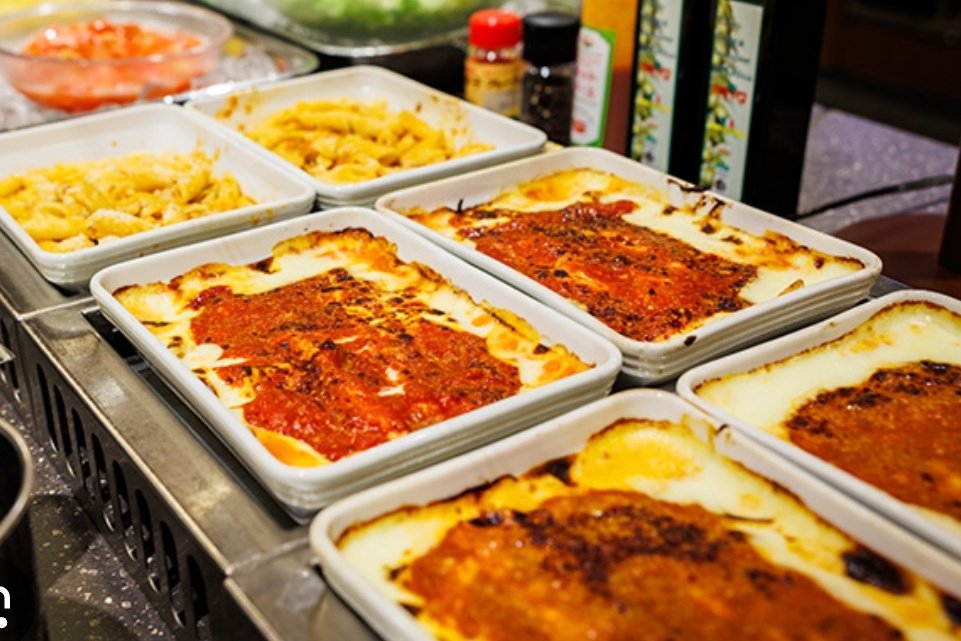 サイゼリヤ警察 tweet media