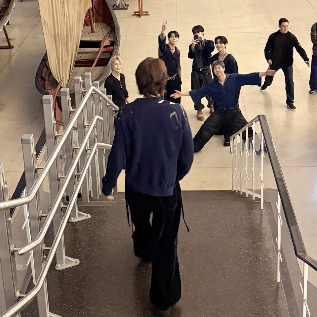 𝐃𝐞𝐚𝐫𝐚 ˚ ༘⋆⁷ tweet media