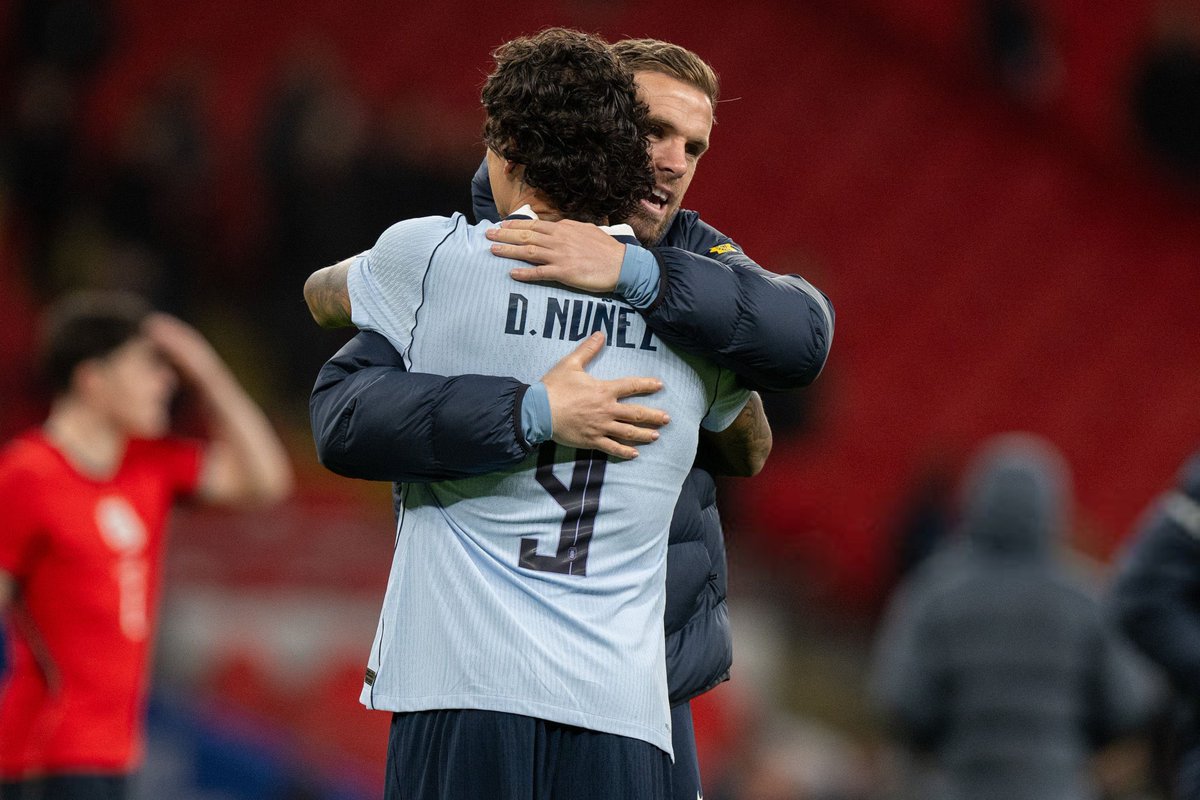 ❝Stark boʎ 🦁 tweet media