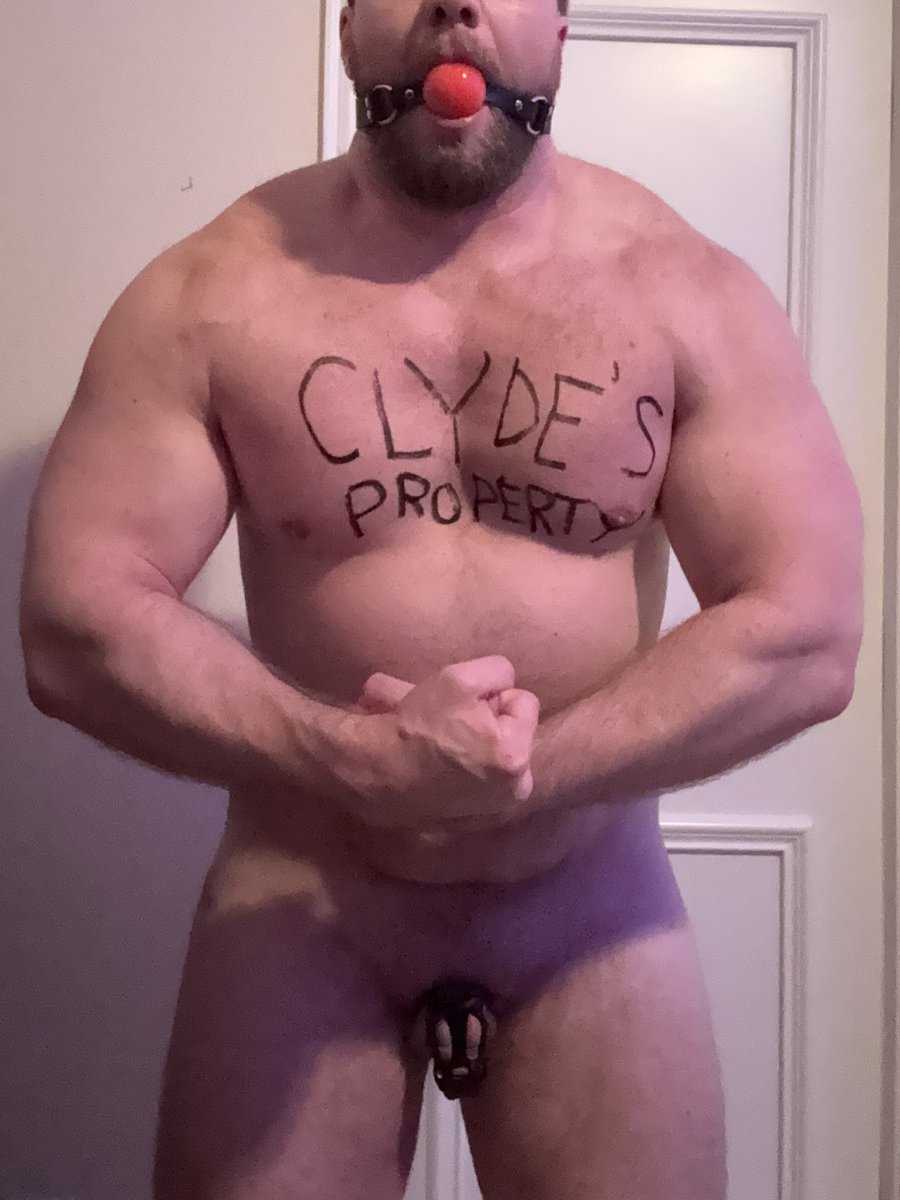 Locked4Daddy tweet media