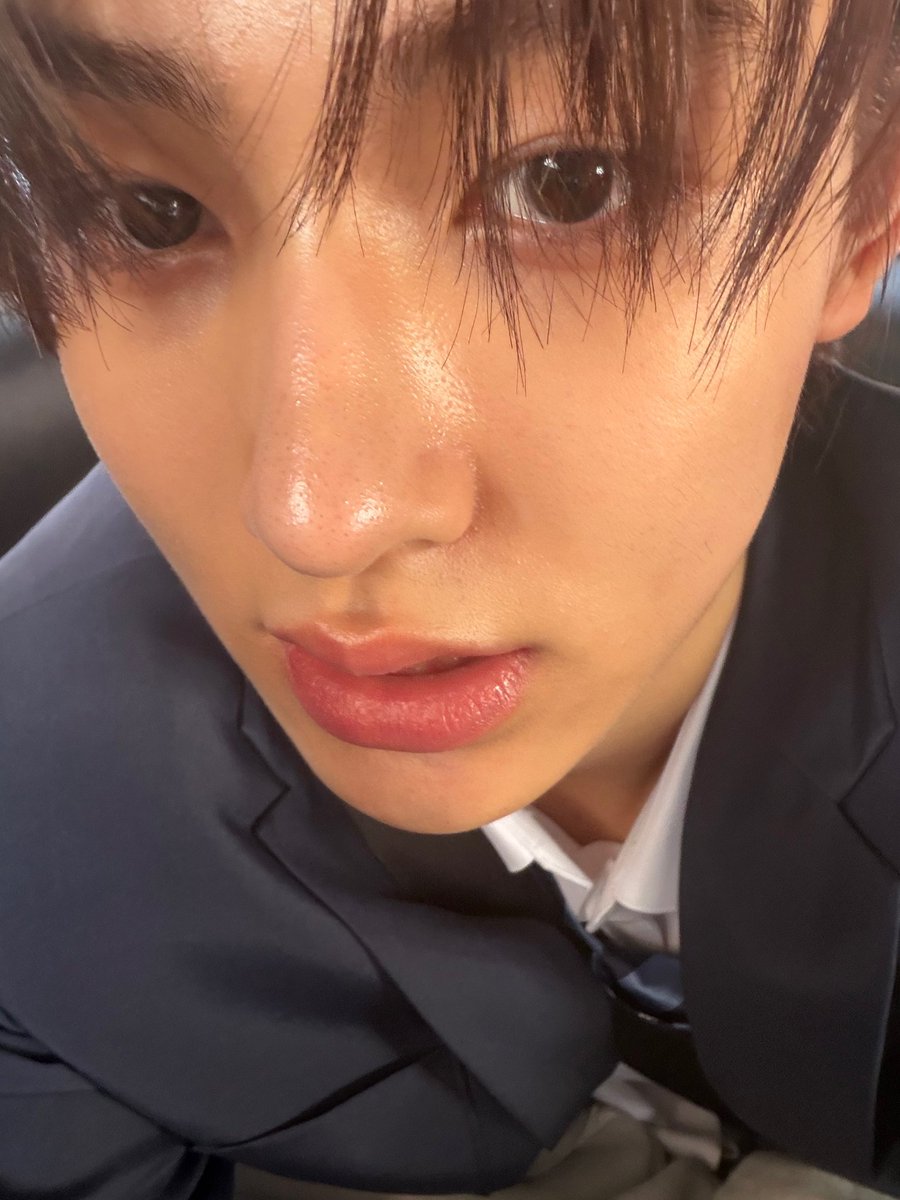 cortisinawvrse's tweet photo. [260328] WEVERSE POST

udah pakai seragam sekolah nih 🏫

1/3
#CORTIS #코르티스 #SEONGHYEON #성현 #GREENGREEN https://t.co/69dHMJLeTm