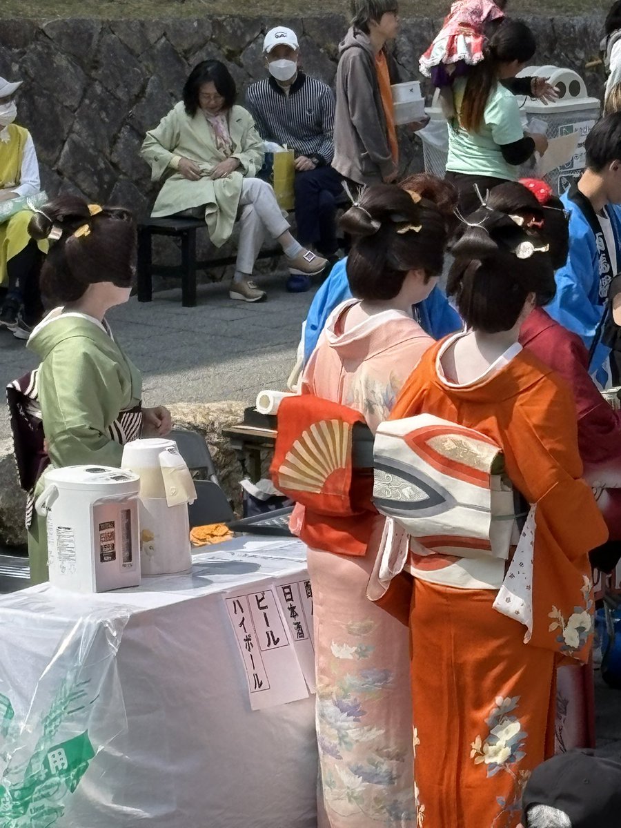 のりこ tweet media