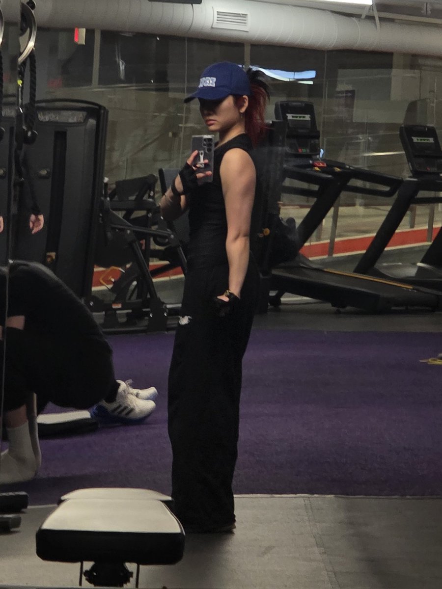 viaFruity tweet media