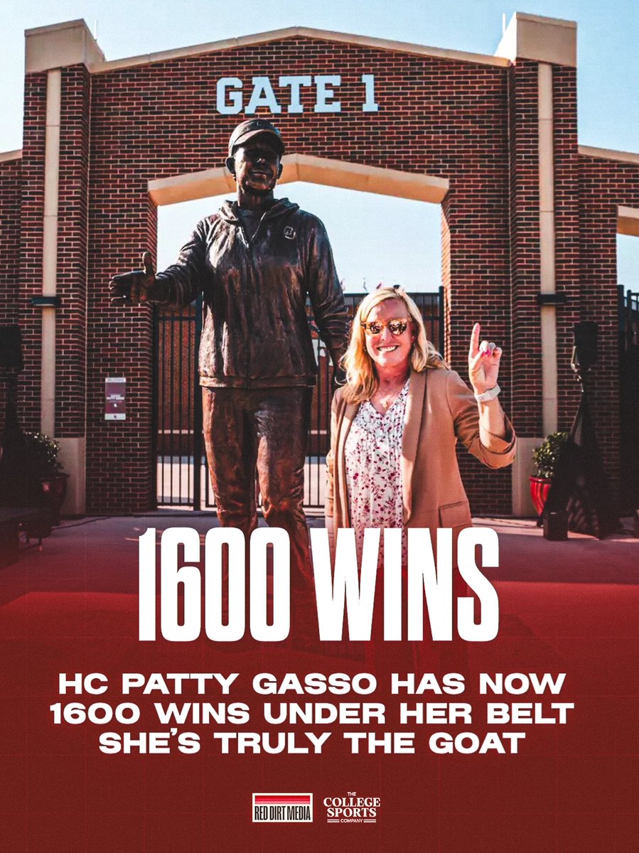 RedDirtMediaCo's tweet photo. With the win over the Tigers tonight, Patty Gasso reaches an incredible milestone: 1,600 career wins.

That’s not just elite—that’s historic. She’s built a dynasty at OU, redefining dominance year after year and setting a nearly untouchable standard.

Simply put: one of one 🐐🥎 https://t.co/fFTBL3jTl9