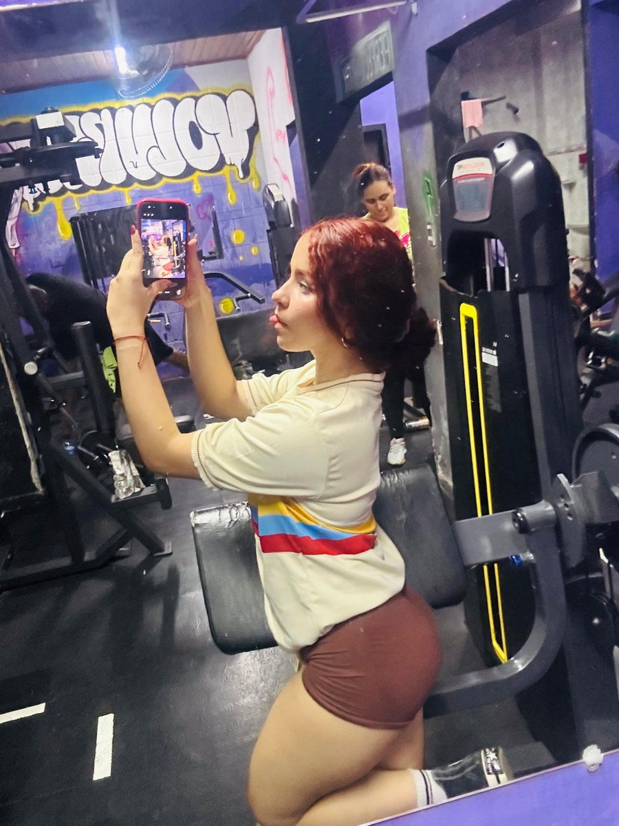 Mafe Rosie tweet media