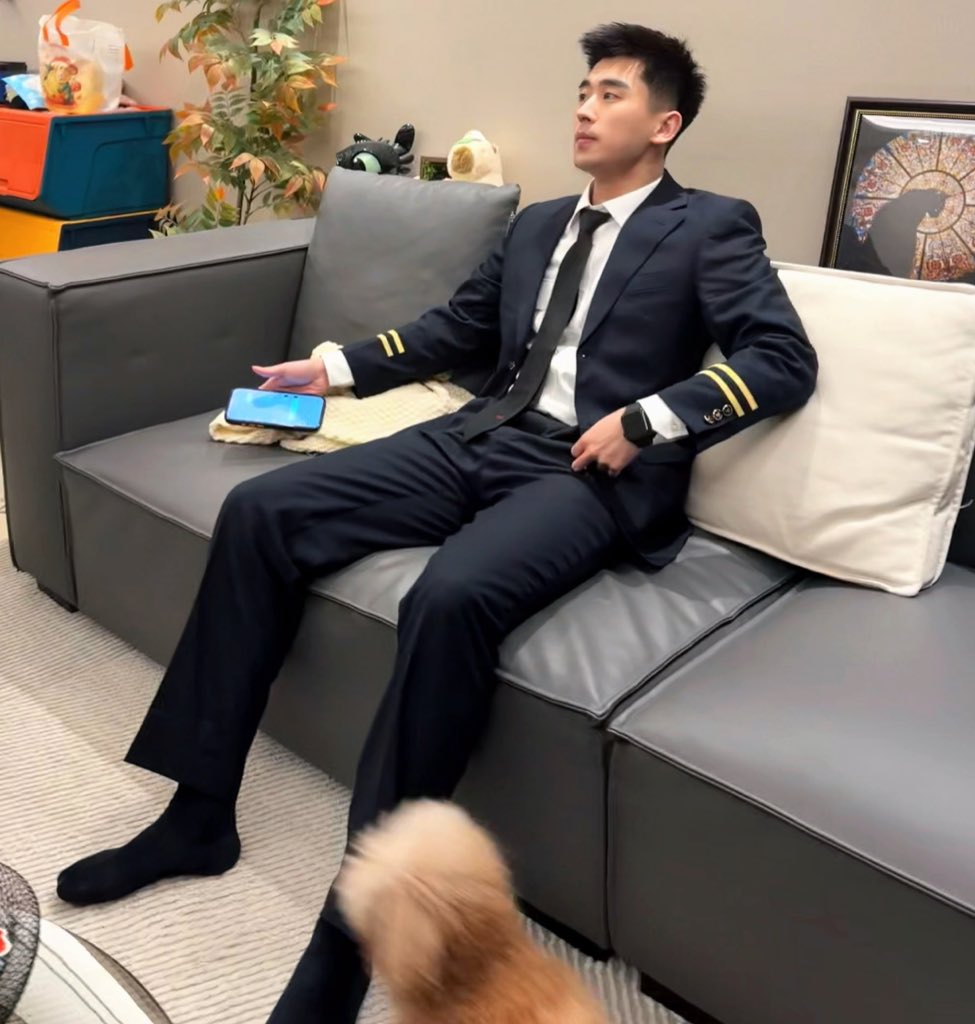 AVIATION BOYS✈️ tweet media