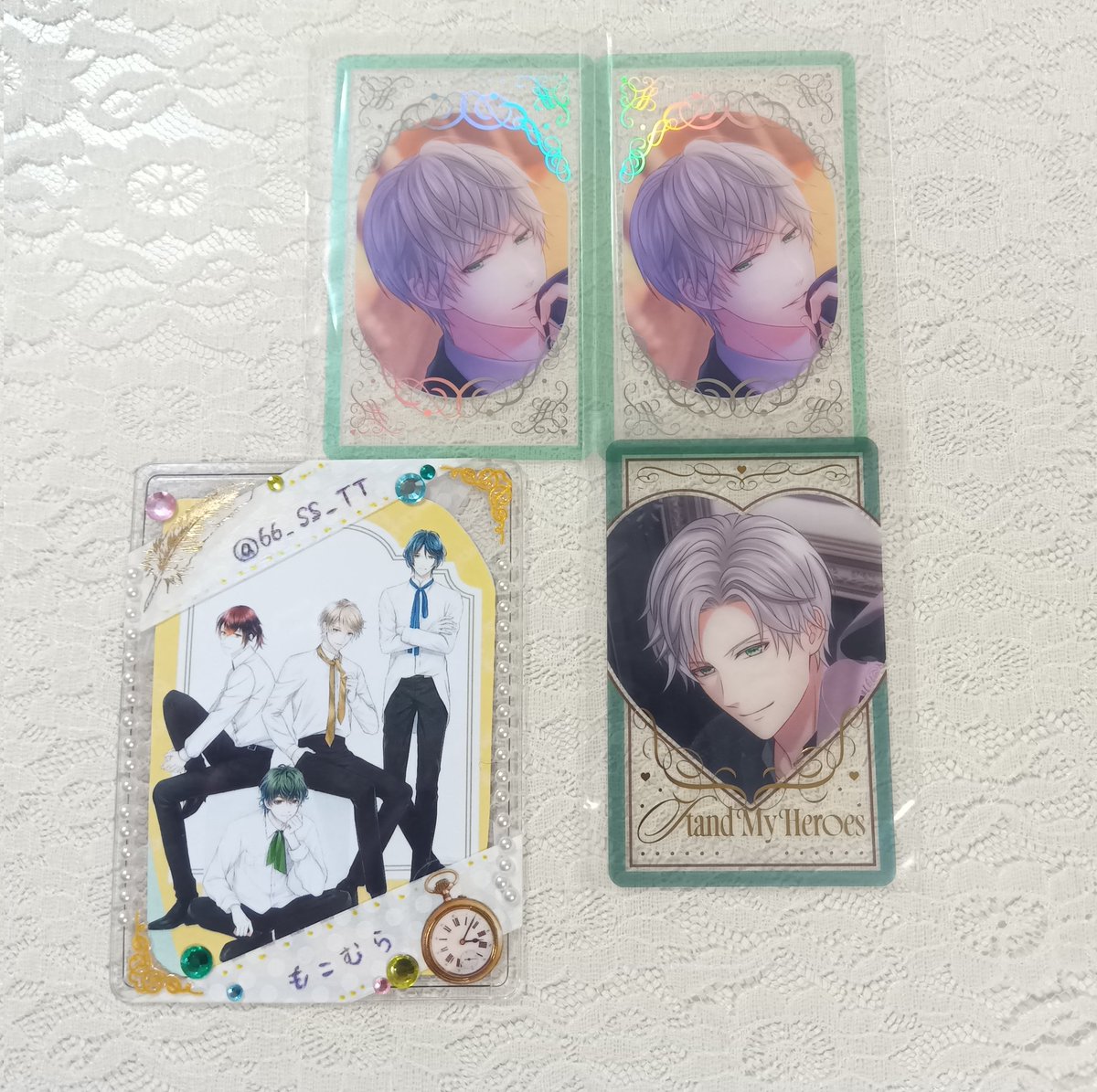 もこむら tweet media