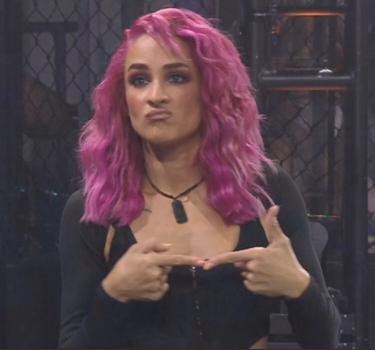 Karisma THE™️ Supreme tweet media