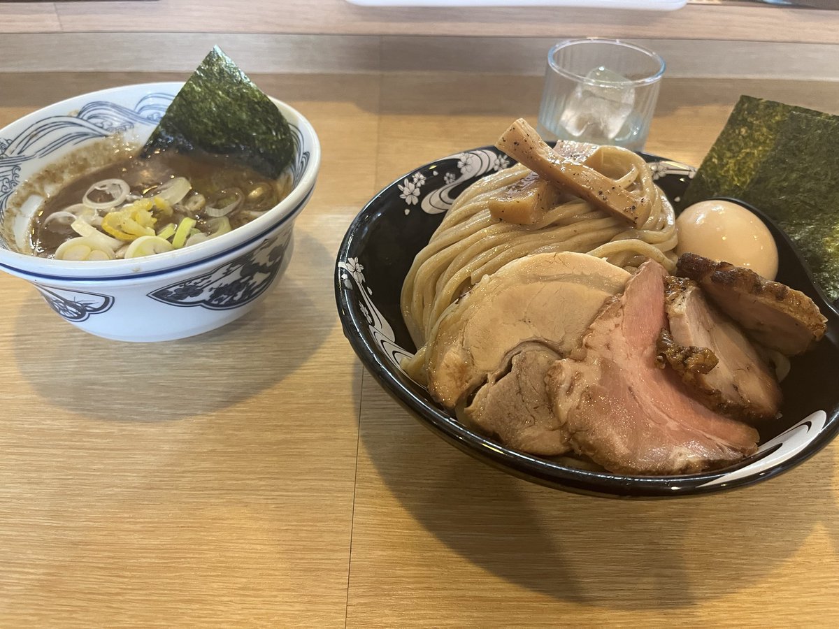 EtherVogel's tweet photo. ラーメン https://t.co/wNvAYBJ3Dw
