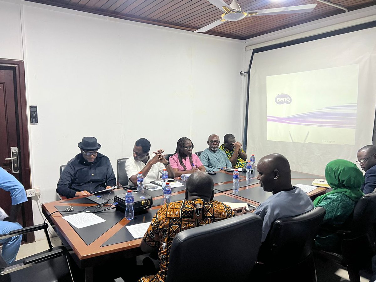 mmtlmtd's tweet photo. Metro Mass hosted a delegation from The Gambia’s Ministry of Transport, Works, and Infrastructure as they studied Ghana’s transport systems.
The team explored our operations, fleet upgrades, governance model &amp; tech innovations.

#MetroMassTransit #GambiaVisit #PublicTranspor https://t.co/pT2aPt8z9W