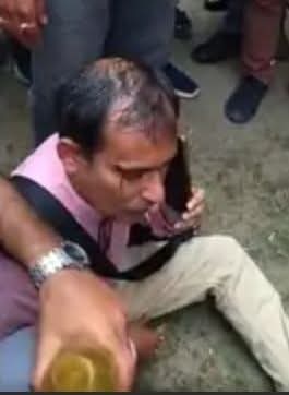 AshwiniKumarMa5's tweet photo. We want justice through the proper action against the accused persons who were involved to our dear polling worker. #BoycottVoteTraining_WBLA26
#ProtectPollWorkers
#ECIIntervene_WBLA26
@AmitShah @ECISVEEP @ANI @WBPolice @ndtv https://t.co/m3xNvgQqXe