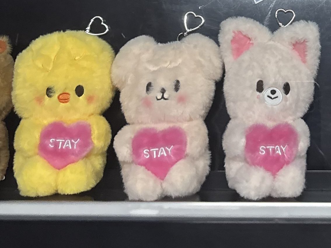 ʟᴀᴅʏ 폭시니 tweet media