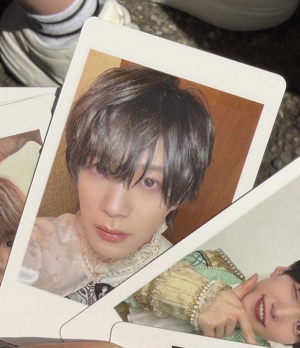 よる@取引 tweet media