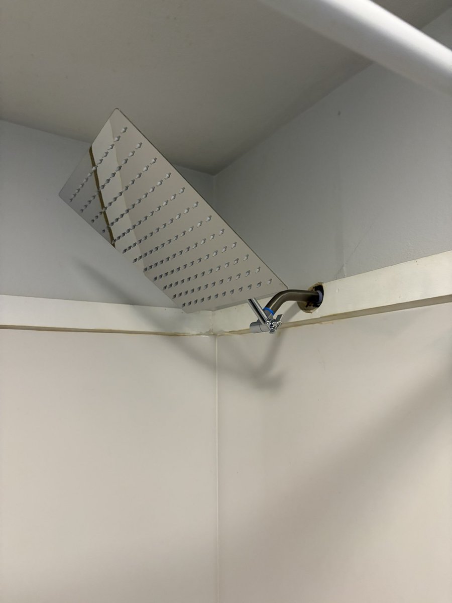 Chrandlord tweet media