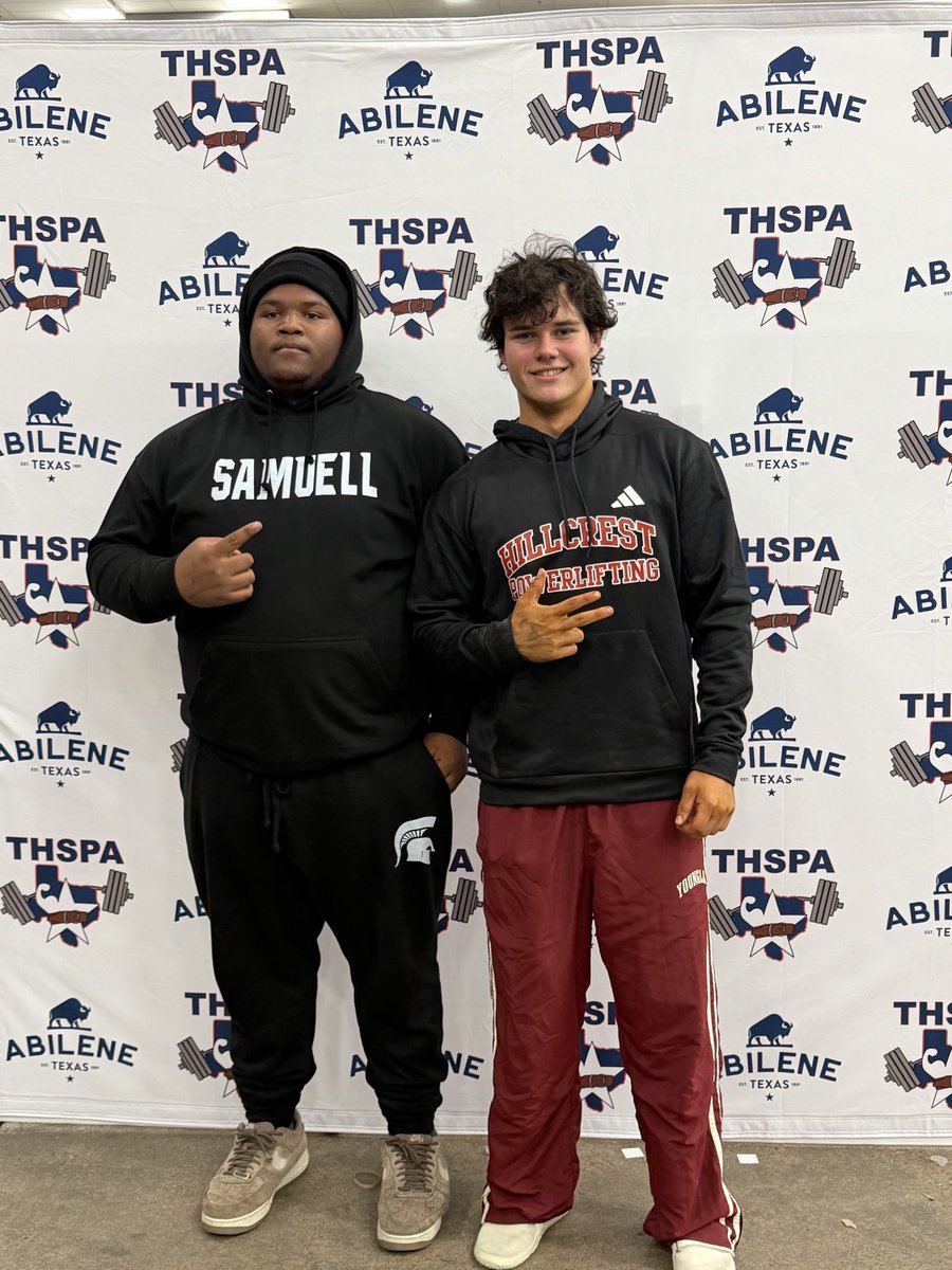 coach_balderas's tweet photo. Hillcrest and Samuell representing for Dallas ISD at the powerlifting STATE meet. #playbig @dallasathletics @hcrestsports https://t.co/mLkKjS1y70