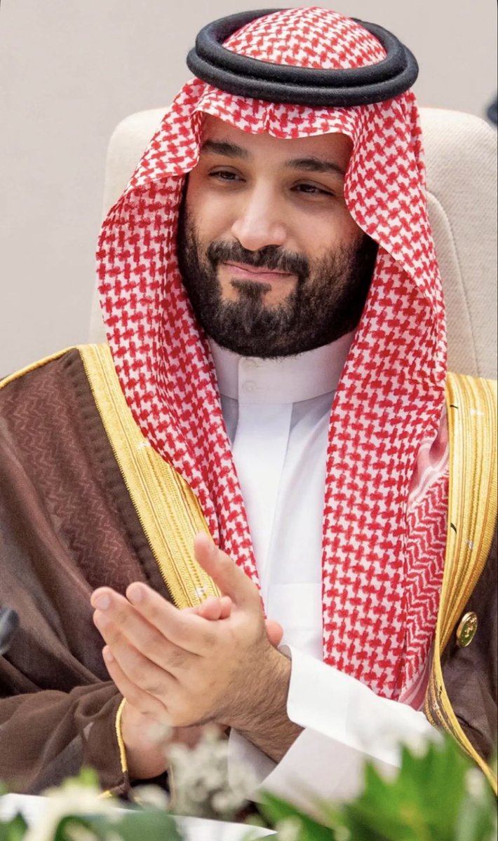 Sara Mir tweet media