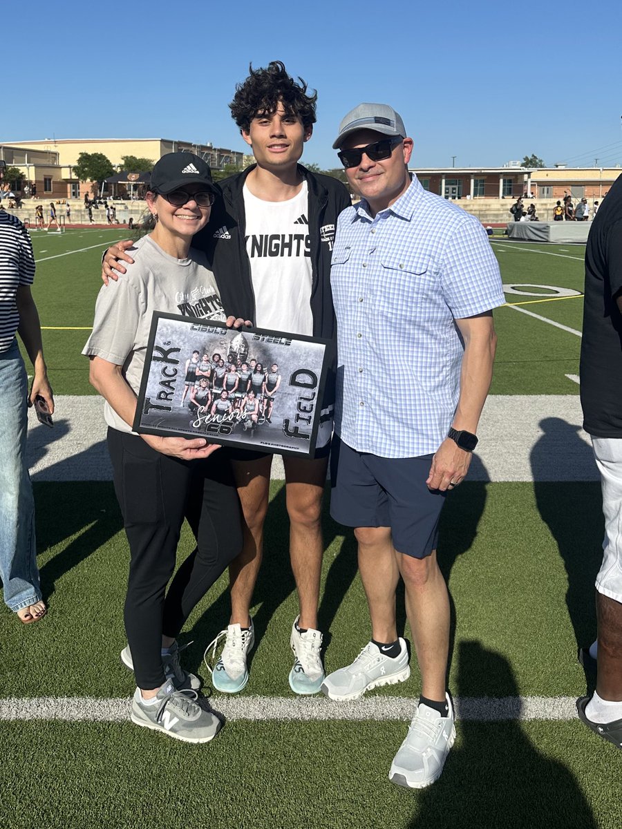 Steele Track & Field tweet media