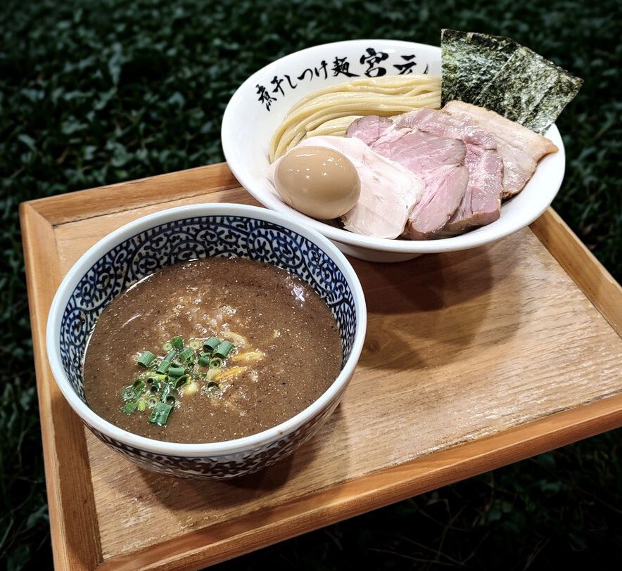 煮干しつけ麺 宮元 tweet media